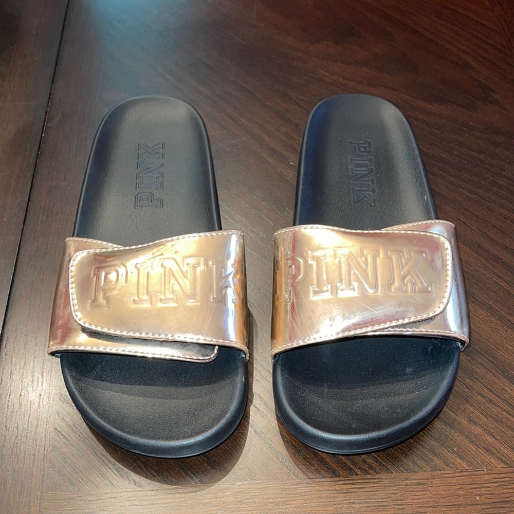 PINK Slides - Rose Gold. Size 8